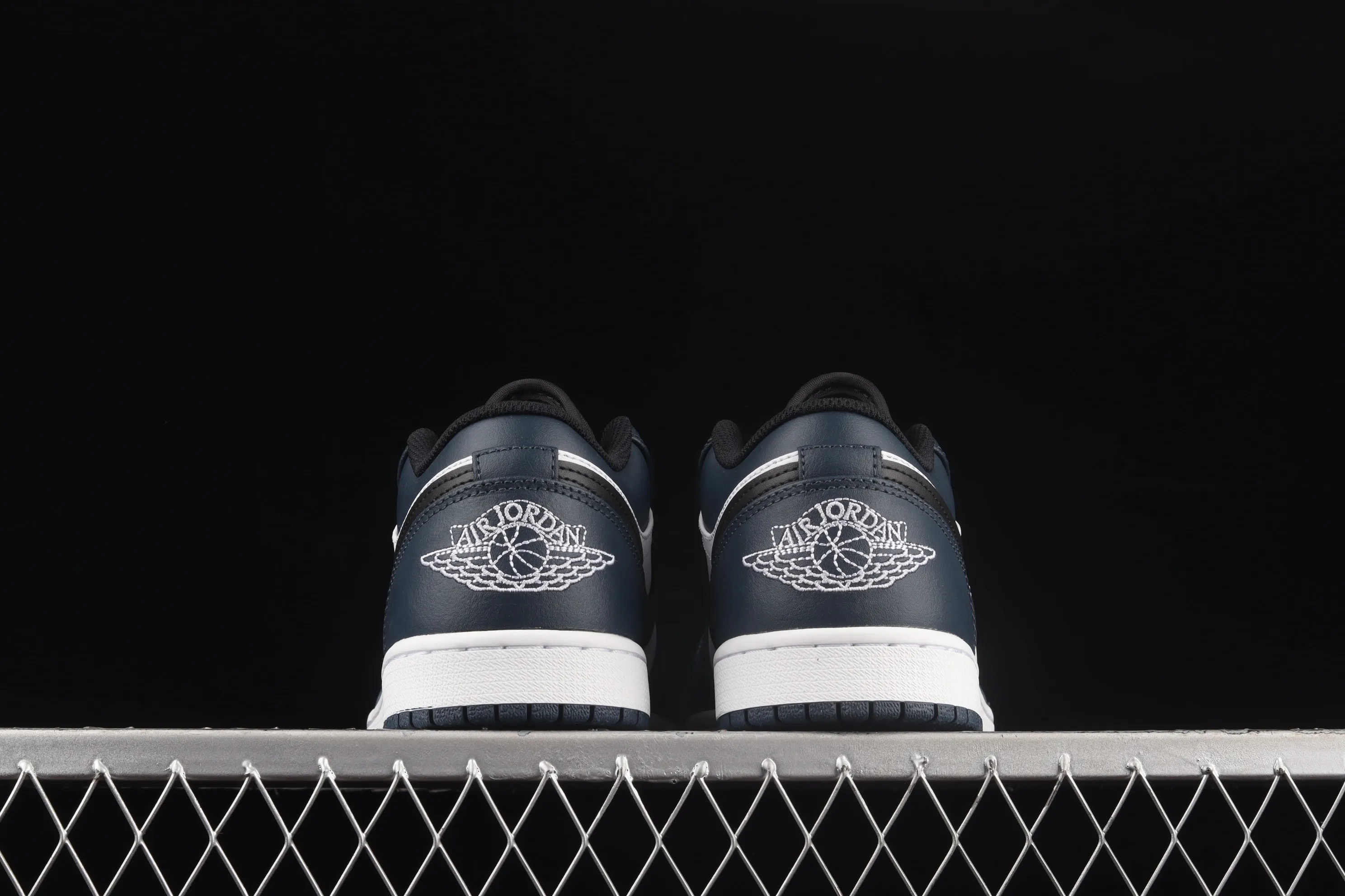 All categories Air Jordan Jordan series basketball shoes Air Jordan 1 Low G version pure original Air Jordan 1 Low "Dark Teal" AJ1 Qiao 1 Qinglan low-top cultural and leisure sports sneakers 553558-411